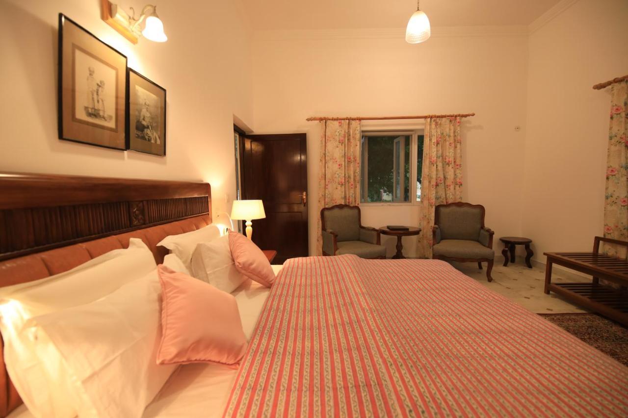 ループ ニワス コティ ホテル Nawalgarh エクステリア 写真