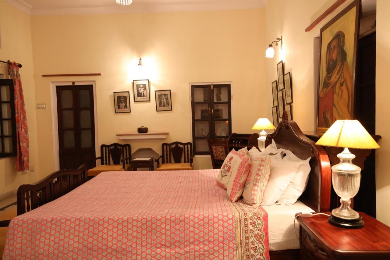 ループ ニワス コティ ホテル Nawalgarh エクステリア 写真
